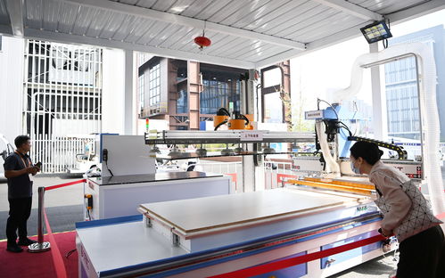 新華全媒 丨服貿會上的科技新看點 信息咨詢服務邁向“智能+”時代